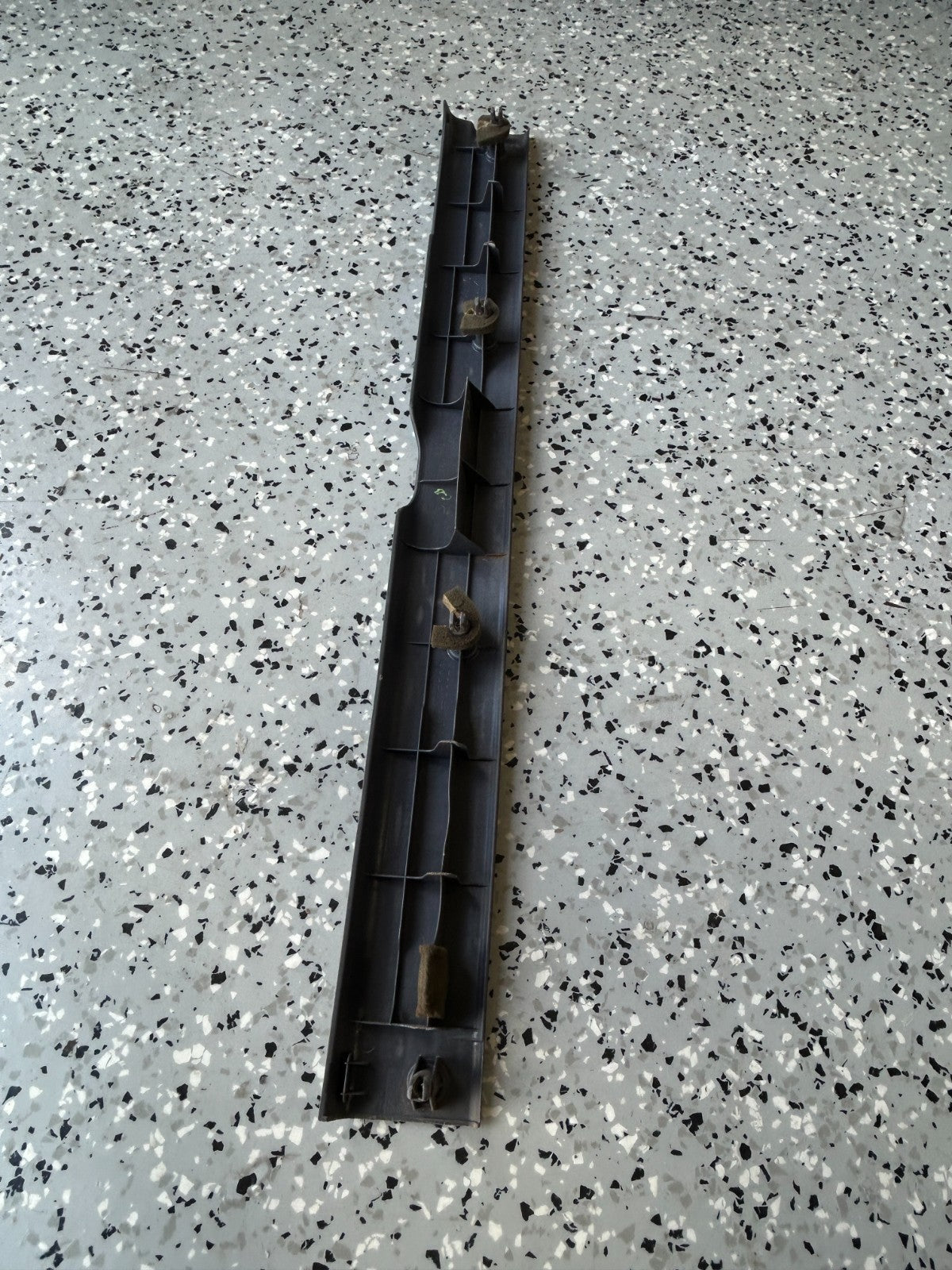 1996-2002 Toyota 4Runner Front Right Passenger Door Sill Scuff Plate Trim OEM