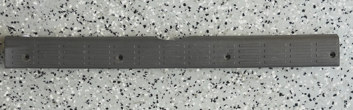 1996-2002 Toyota 4Runner Front Right Door Sill Scuff Plate Trim OEM 67913-35010