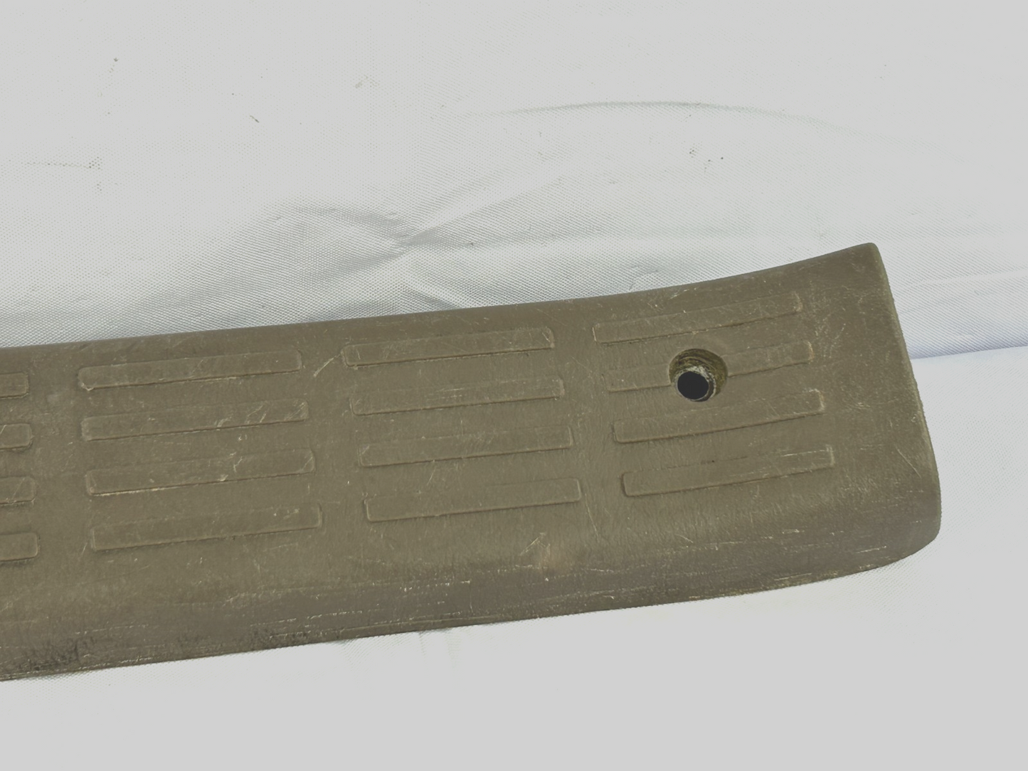 1996-2002 Toyota 4Runner Rear Right Door Sill Scuff Plate Trim OEM 67917-35010