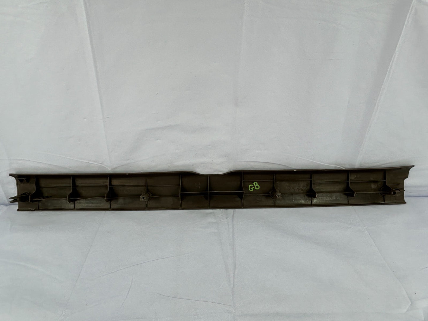 1996-2002 Toyota 4Runner Front Right Passenger Door Sill Scuff Plate Trim OEM