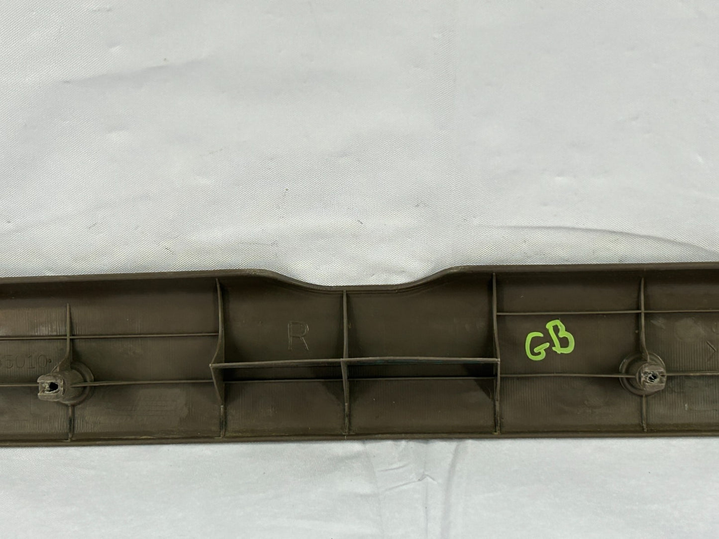 1996-2002 Toyota 4Runner Front Right Passenger Door Sill Scuff Plate Trim OEM