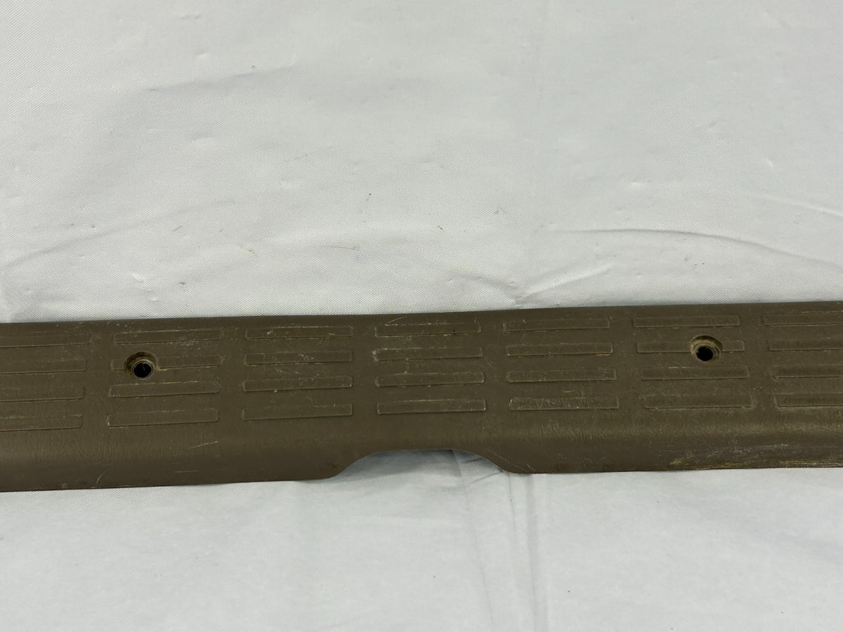 96-02 Toyota 4Runner Front Left Door Sill Scuff Plate Trim OEM 67914-35010