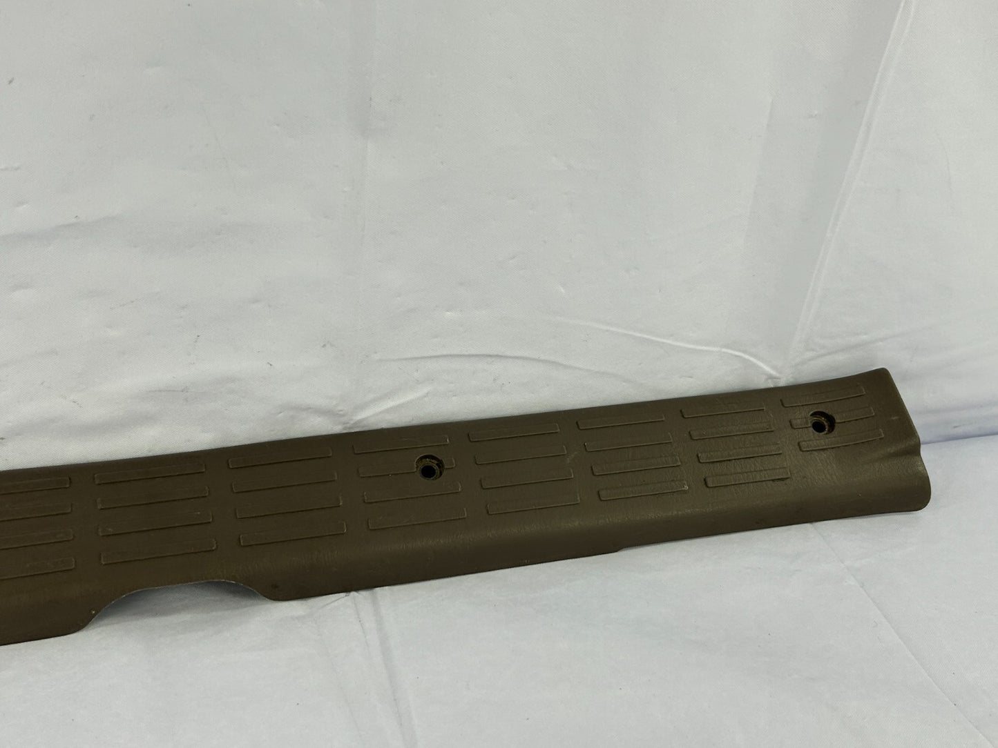 1996-2002 Toyota 4Runner Front Right Passenger Door Sill Scuff Plate Trim OEM