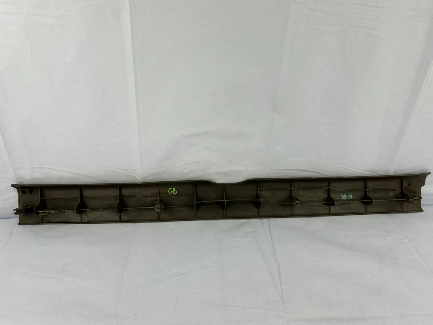 1996-2002 Toyota 4Runner Front Right Passenger Door Sill Scuff Plate Trim OEM