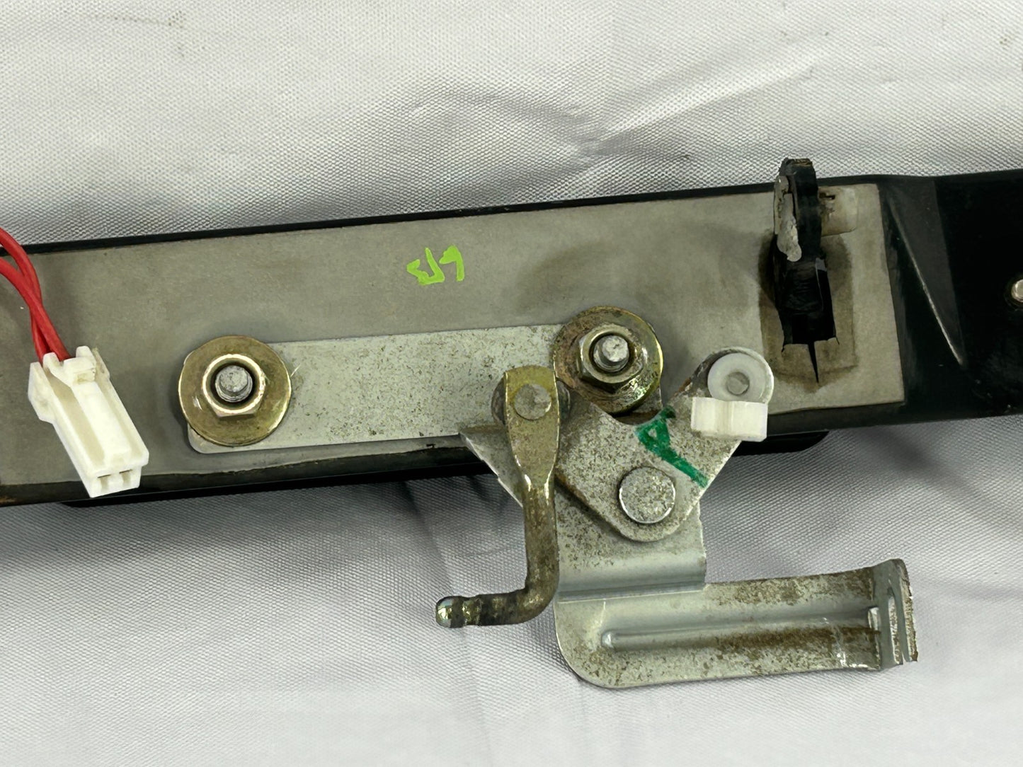 2000-2004 Subaru Outback License Plate Tag Light & Hatch Handle OEM 84301AE02A
