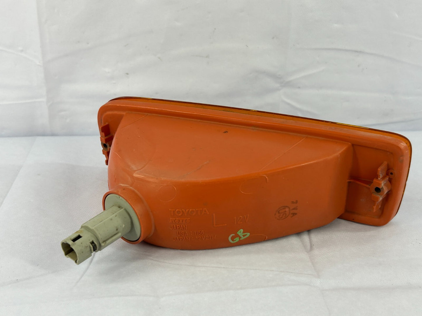 1999-2002 Toyota 4Runner Front Left Side Turn Signal Bumper Light OE 81520-35120