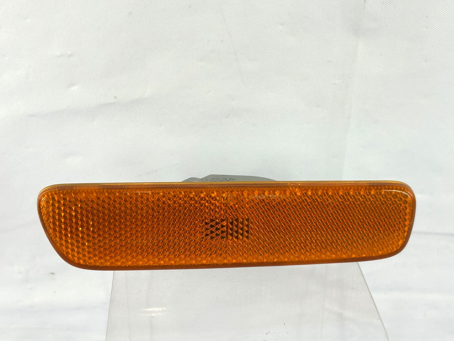 1999-2003 Lexus RX300 Right Side Fender Marker Turn Signal Light OEM 81731-48010