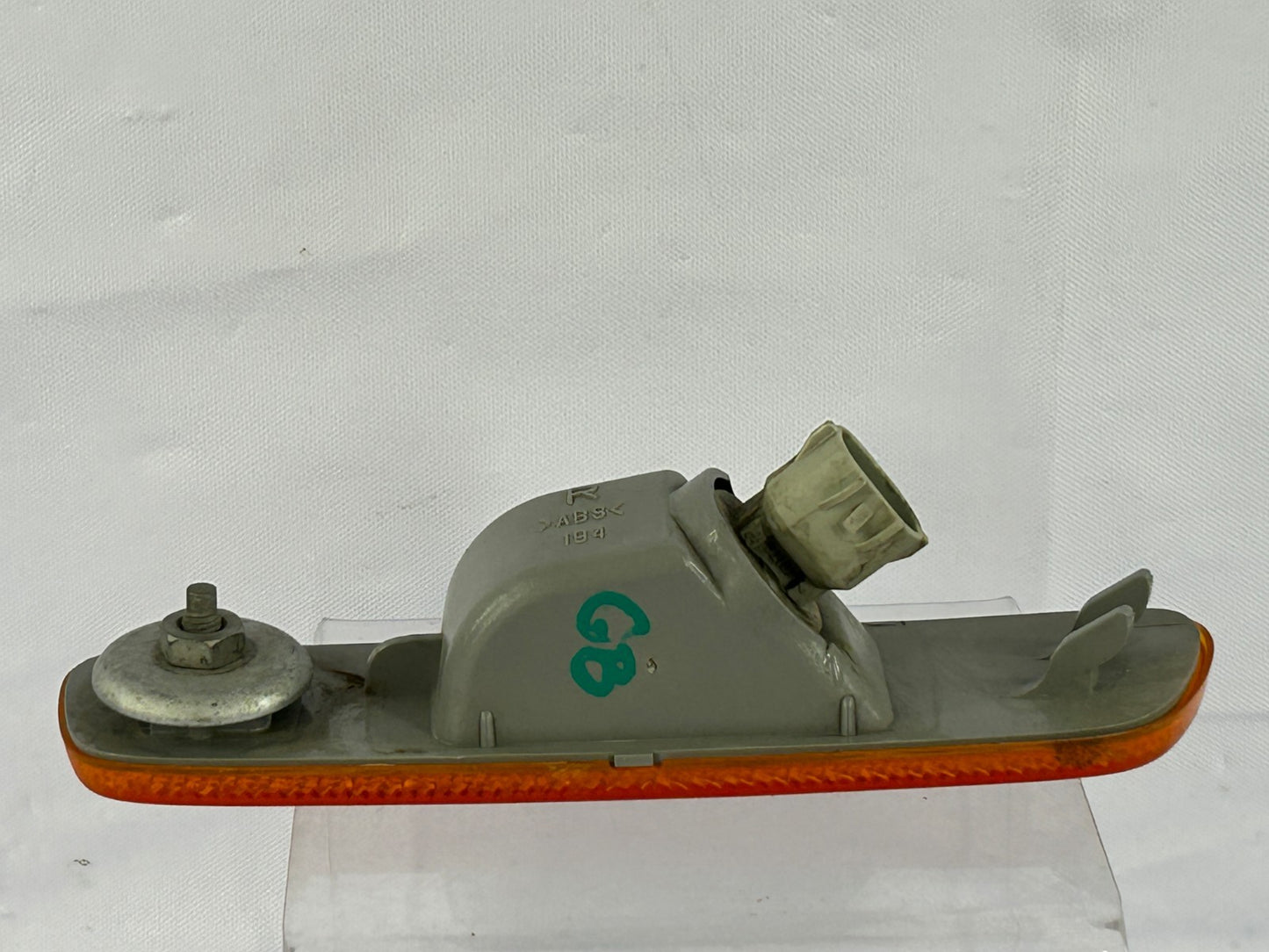 1999-2003 Lexus RX300 Right Side Fender Marker Turn Signal Light OEM 81731-48010