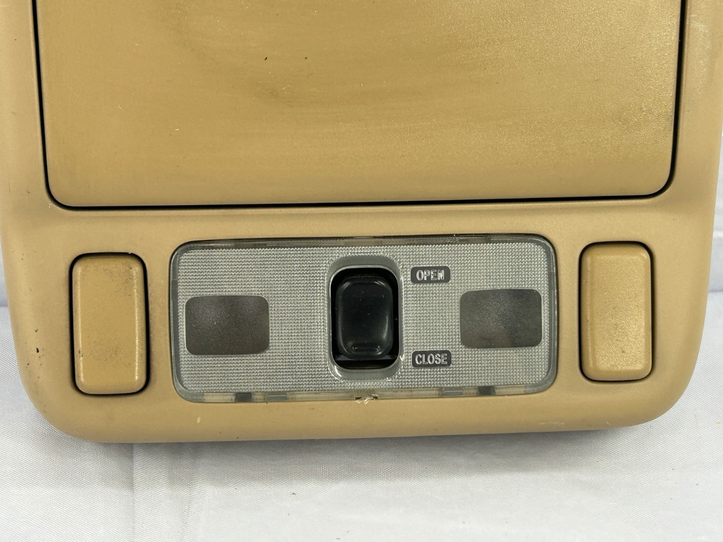 2003-2008 Subaru Forester Overhead Roof Console Dome Light Lamp OEM 92151SA000ES