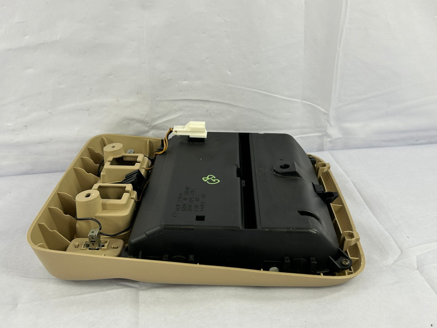 2003-2008 Subaru Forester Overhead Console Map Light Sunroof OEM 84601AE000EU