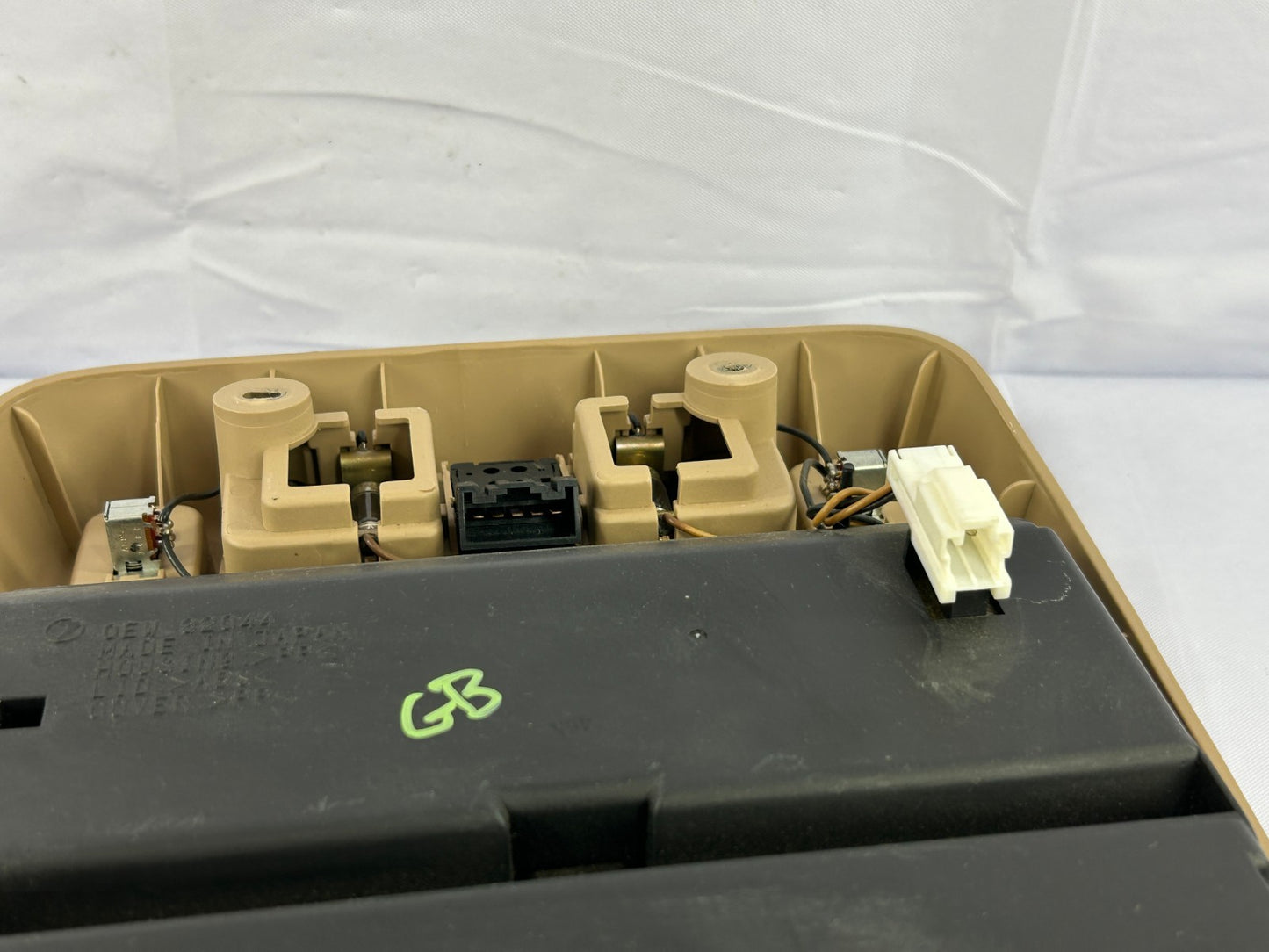 2003-2008 Subaru Forester Dome Map Overhead Console Light Glasses Cubby OEM