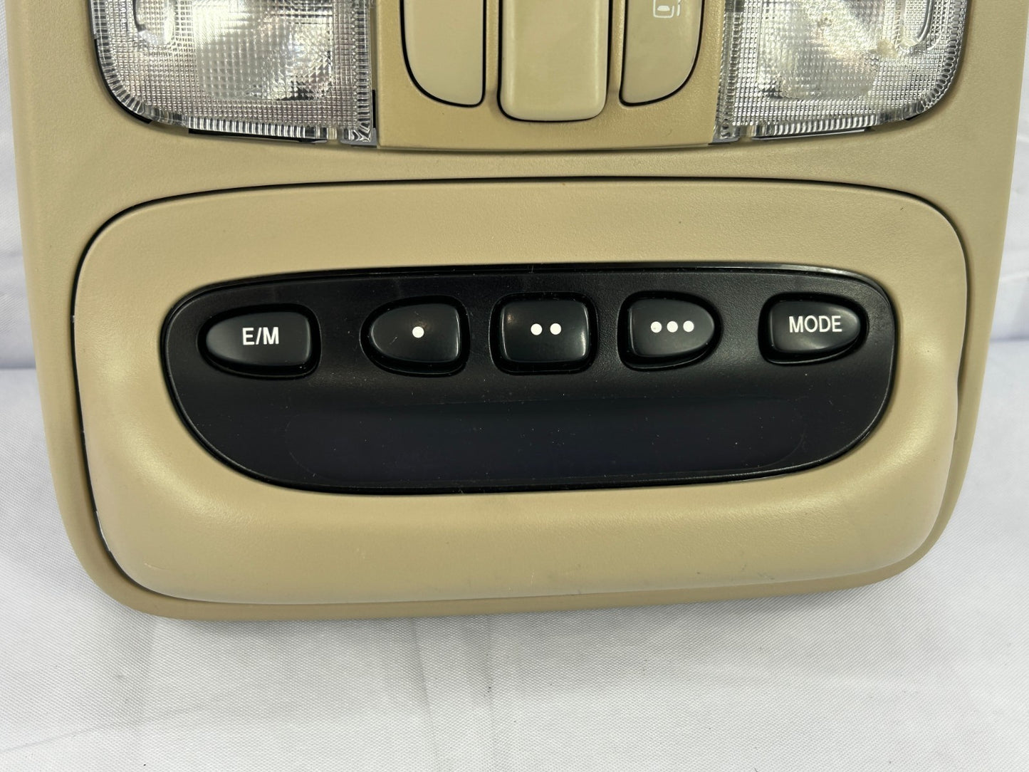 2004-2006 Toyota Sienna Overhead Console Dome Light Homelink OEM 63650-08050-A0