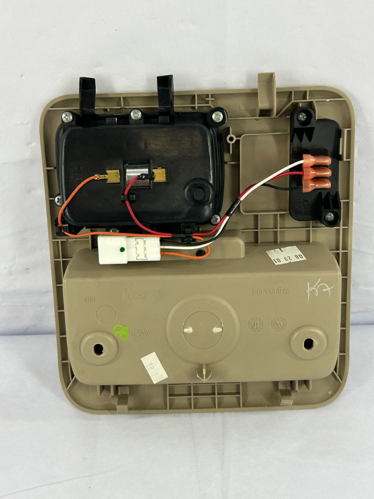 1998-2003 Toyota Sienna Overhead Console Dome Map Light Beige OEM 81260-AE020