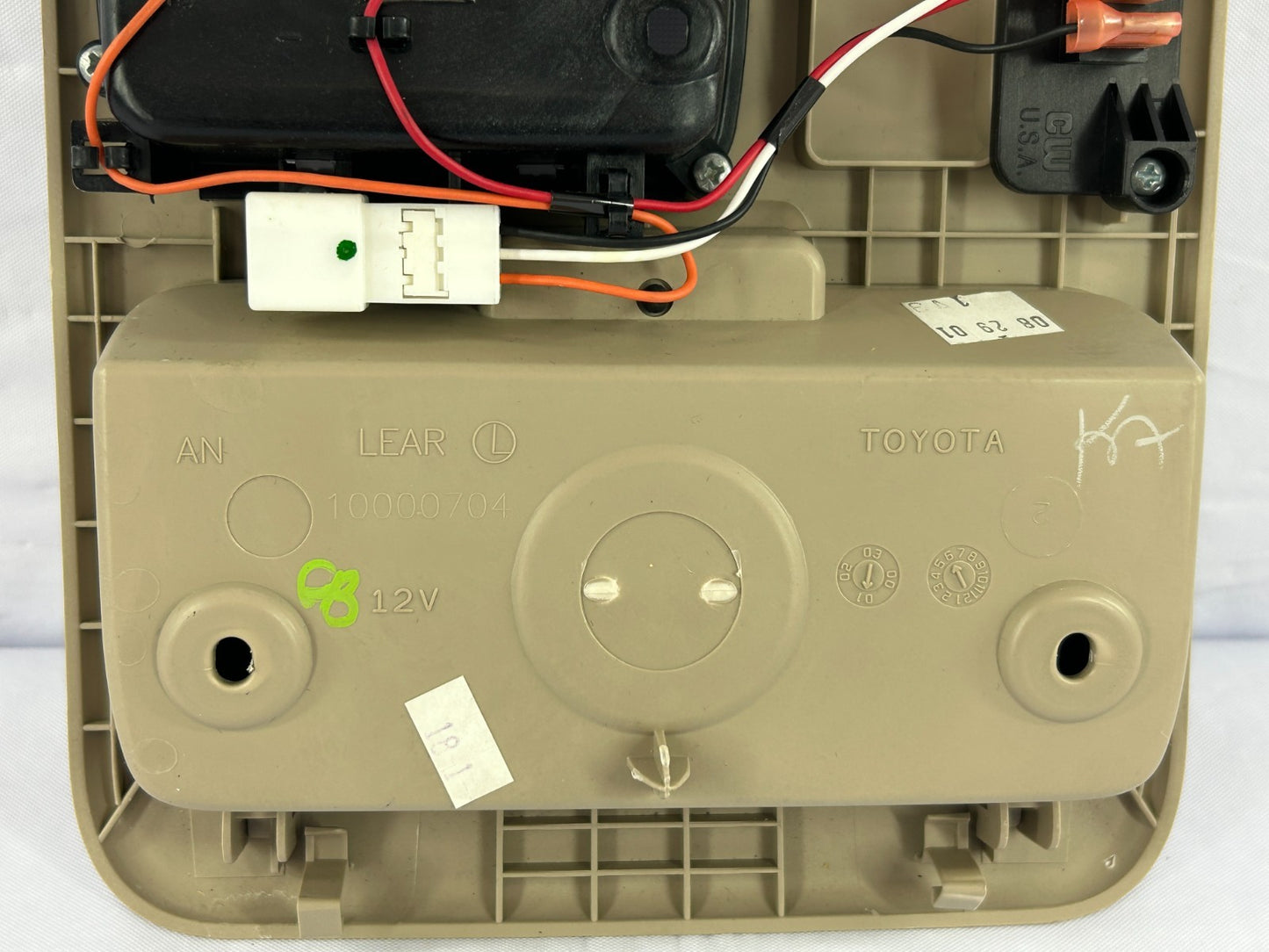 1998-2003 Toyota Sienna Overhead Console Dome Map Light Beige OEM 81260-AE020