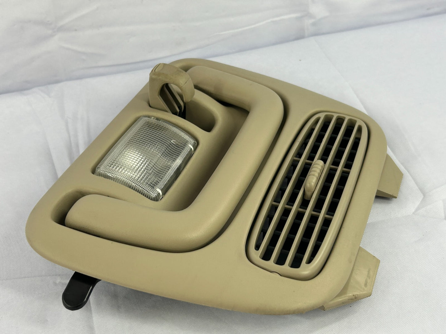 04-10 Toyota Sienna Rear Left 2nd Row Air Vent Register Dome Light 63620-08080