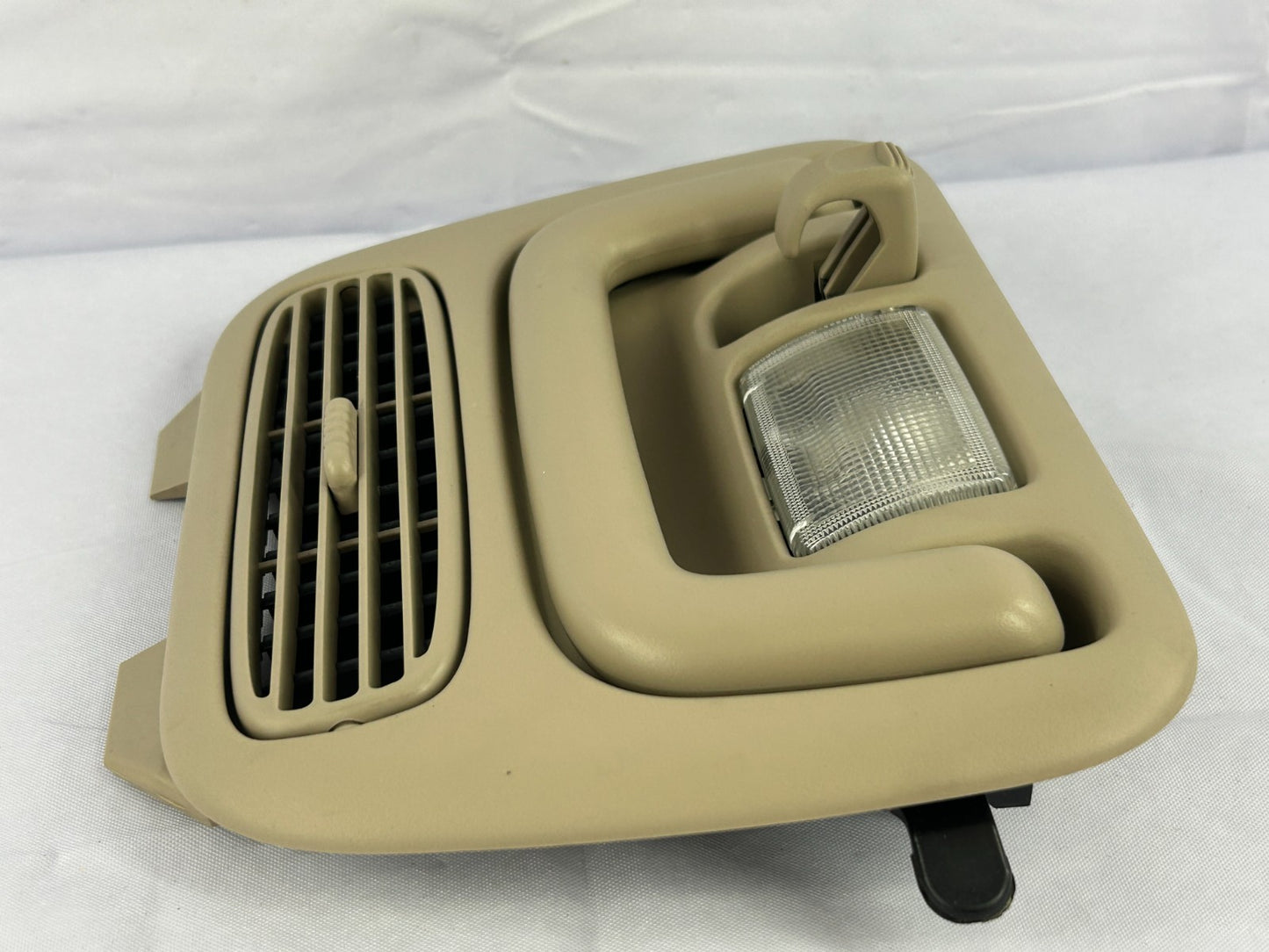 04-10 Toyota Sienna Rear Right Grab Handle Air Vent Dome Light OEM 63610-08080