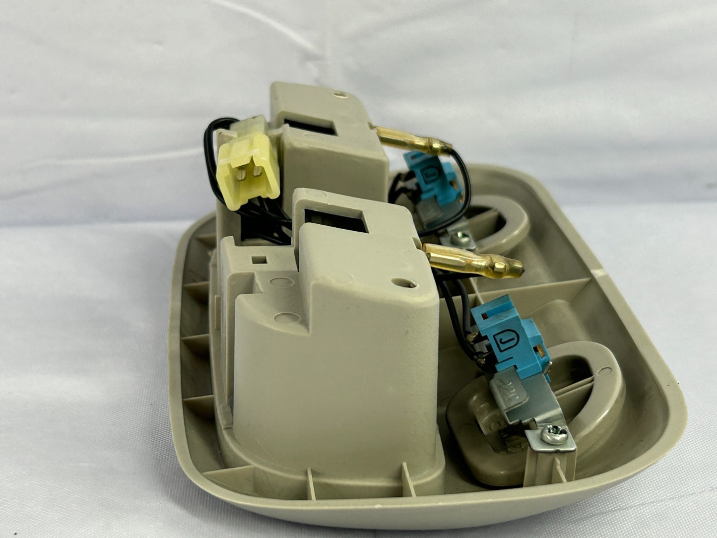 2008-2009 Subaru Impreza Overhead Console Dome Light Beige 84621AE020ME OEM