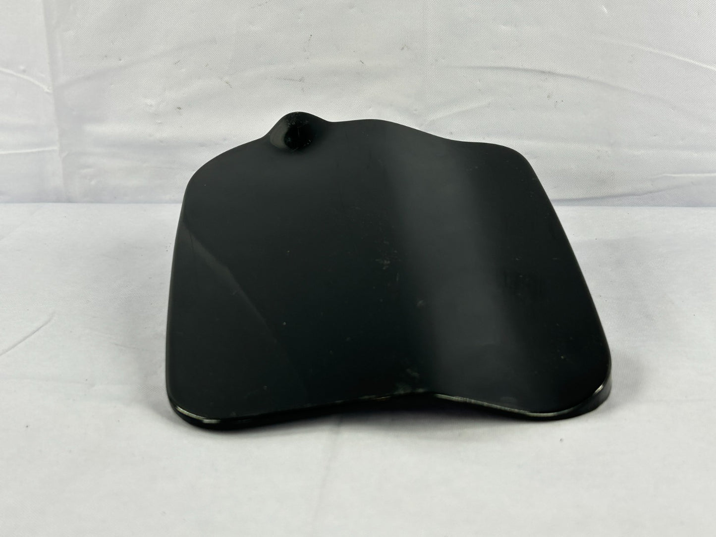 1998-2002 Subaru Forester Gas Fuel Tank Filler Door Lid Assembly OEM 57601FC011