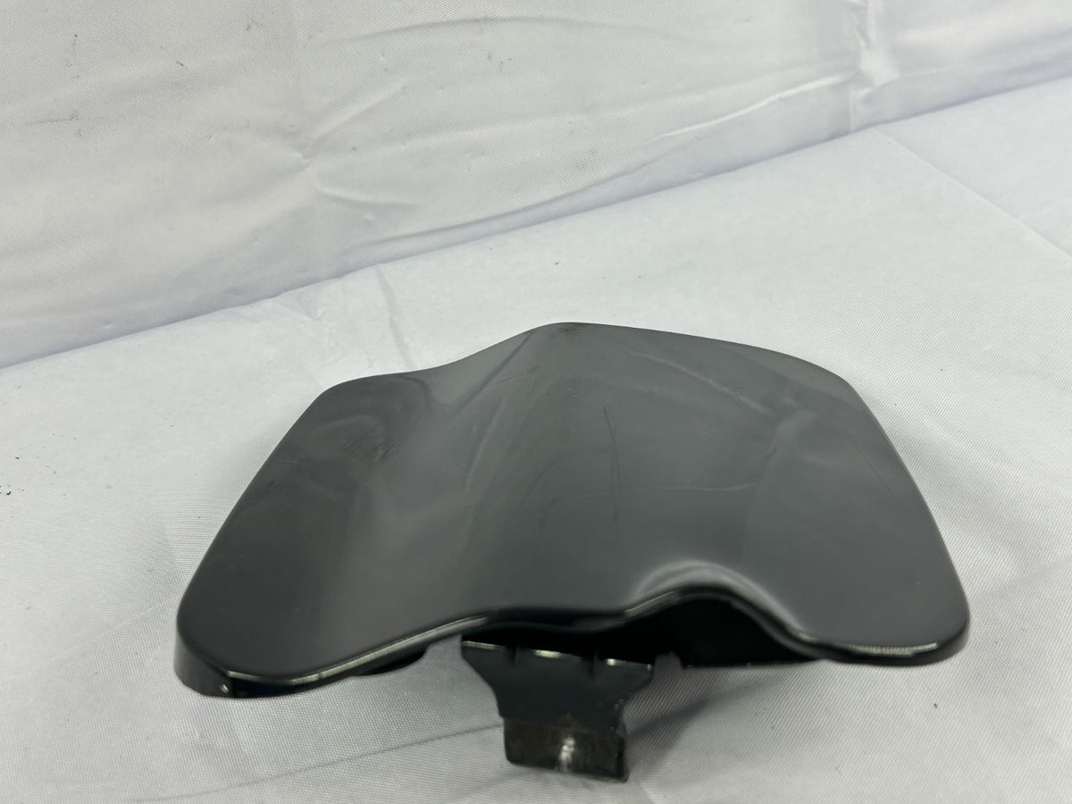 1998-2002 Subaru Forester Gas Fuel Tank Filler Door Lid Assembly OEM 57601FC011