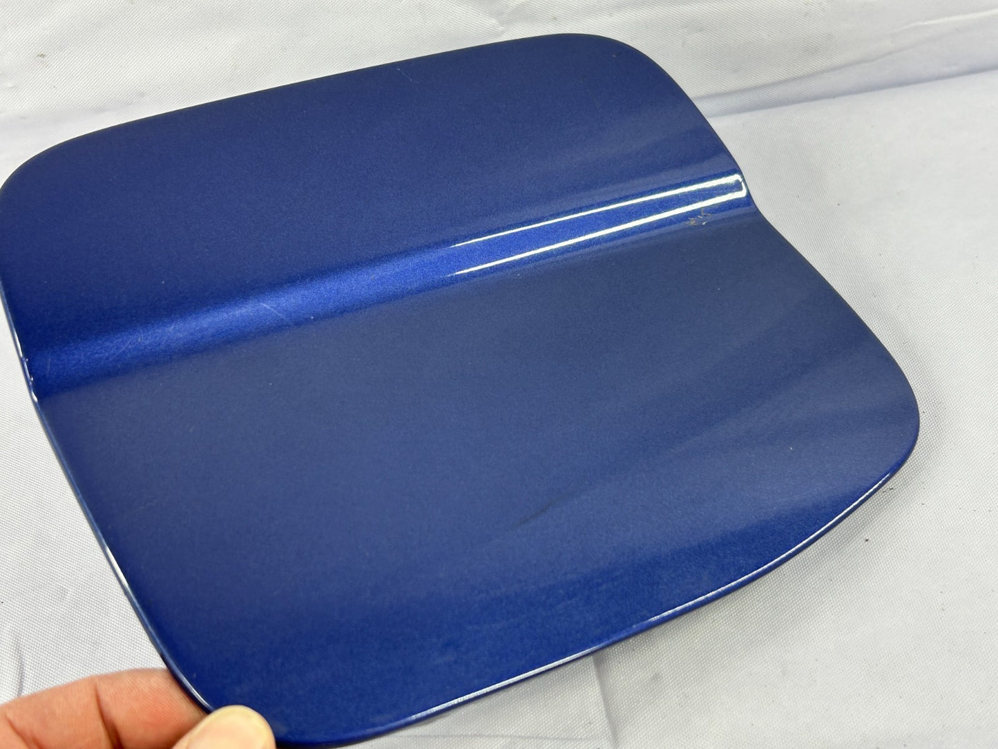 2003-2008 Subaru Forester Gas Fuel Tank Filler Door Lid OEM 57601SA0009P
