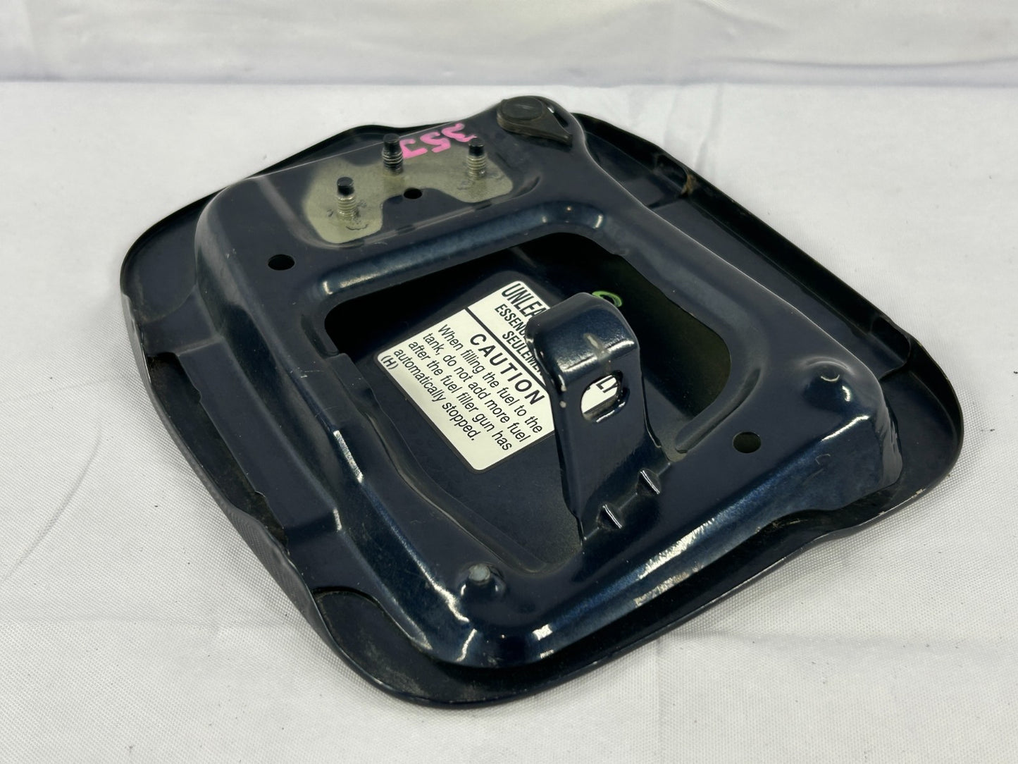 2003-2008 Subaru Forester Gas Fuel Tank Filler Door Lid Assy OEM 57601SA0009P
