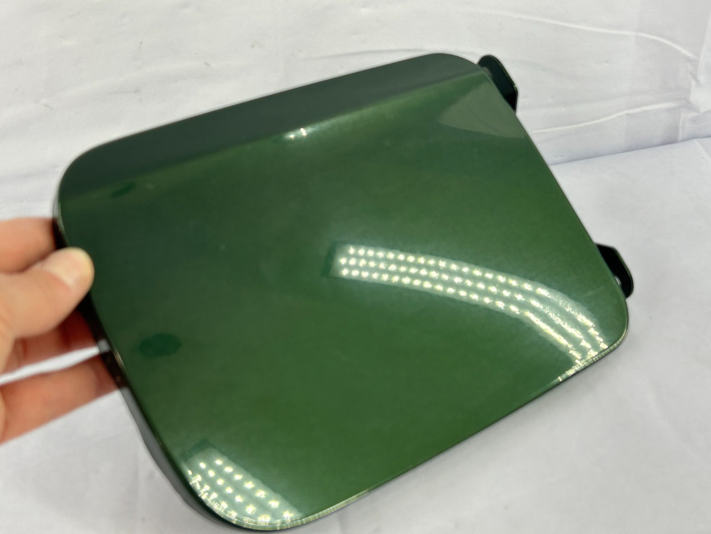 2000-2004 Subaru Outback Gas Fuel Tank Filler Door Lid Assembly OEM 57601AE020