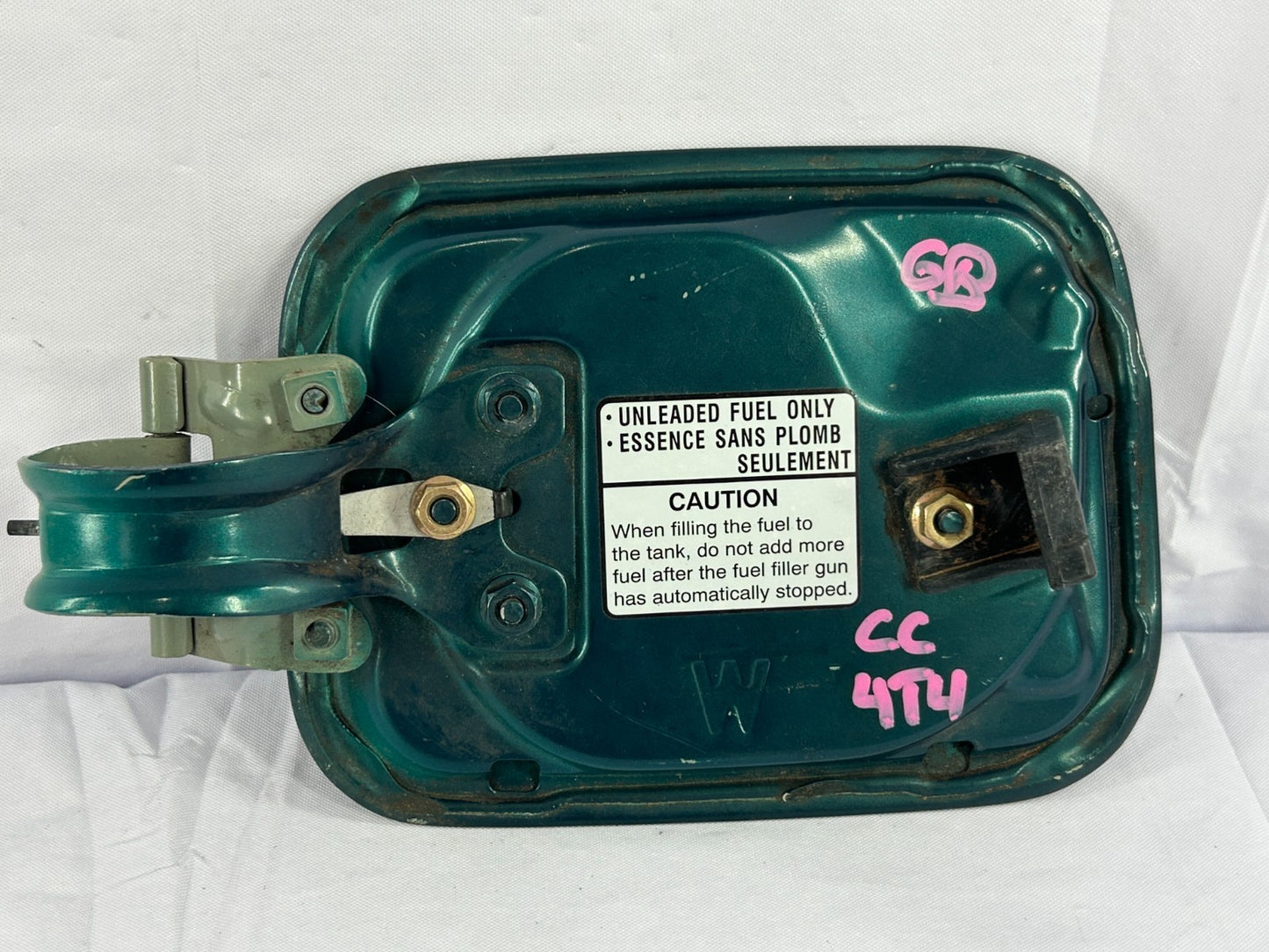 1996-1999 Subaru Outback Gas Fuel Tank Filler Door Lid Assembly OEM 57601AC000
