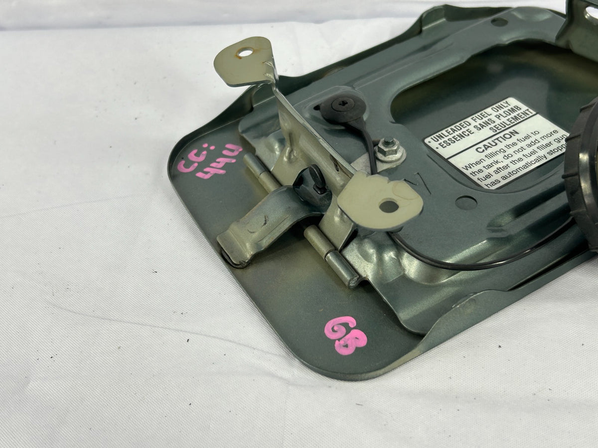 2000-2004 Subaru Outback Gas Fuel Tank Filler Door Lid W/Gas Cap  OEM 57601AE020