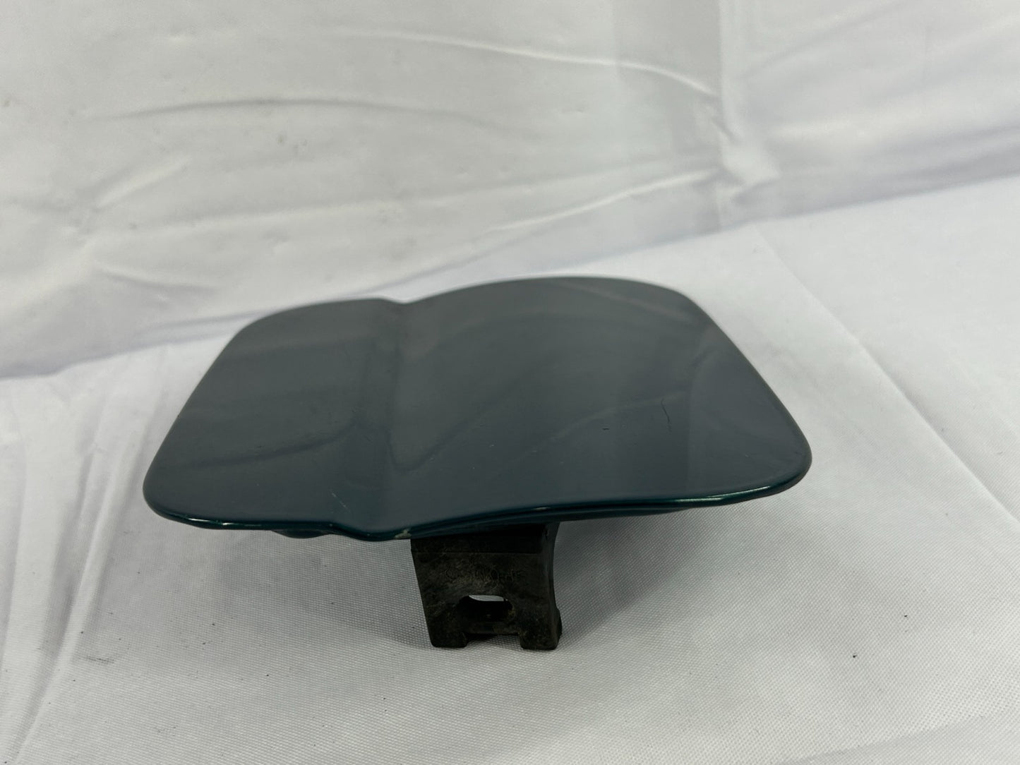 1995-1999 Subaru Legacy Outback Gas Fuel Tank Filler Door Lid OEM 57601AC010