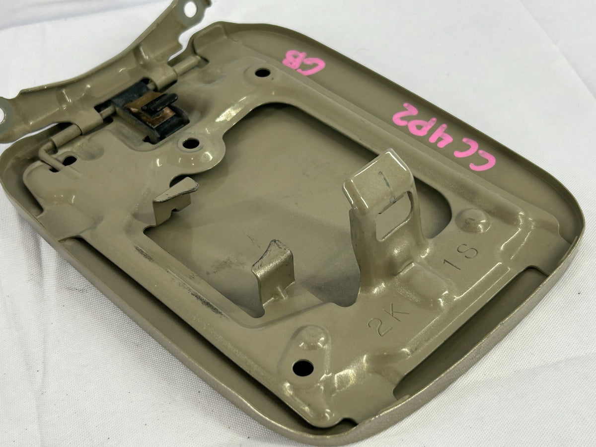 1999-2003 Lexus Rx300 Gas Fuel Tank Filler Door Lid Assembly OEM 77350-48011
