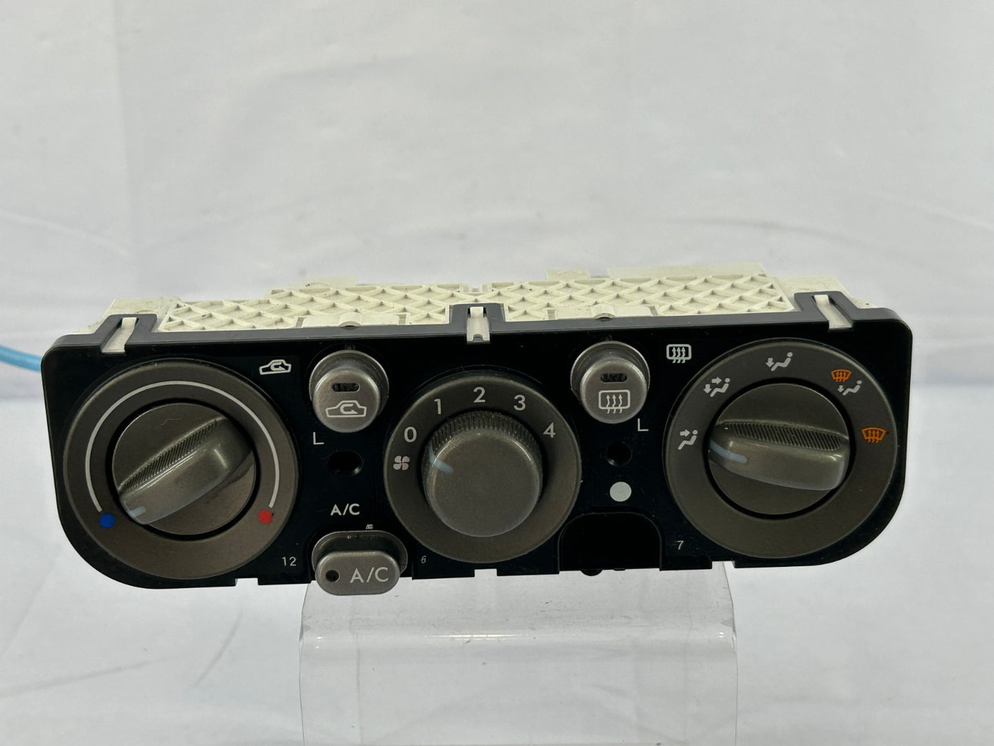 05-09 Subaru Outback Manual AC Heater Temp Climate Control Module OEM 72311AG04A