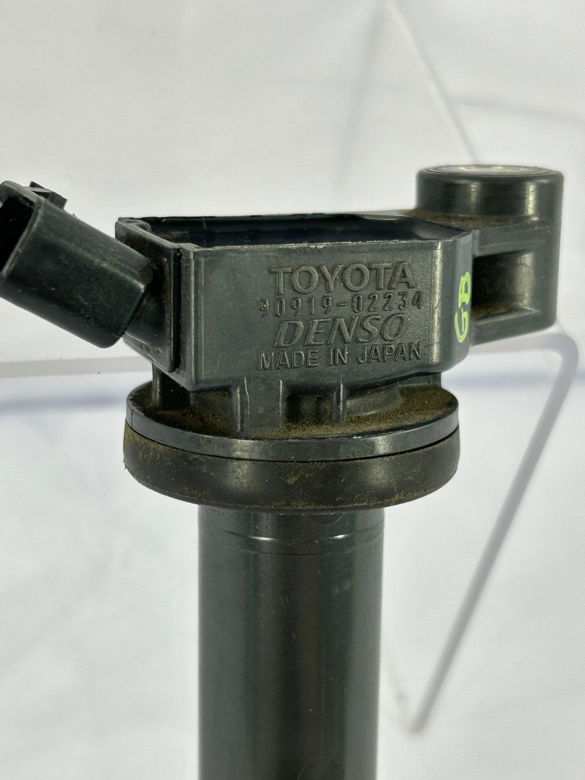 1999-2003 Lexus RX300 Engine Ignition Coil Assembly OEM 90919-02234
