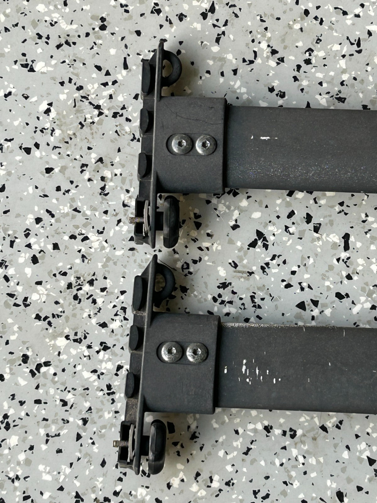 2004-2010 Toyota Sienna Roof Rack Luggage Carrier Cross Bar Set OEM 63409-AE010