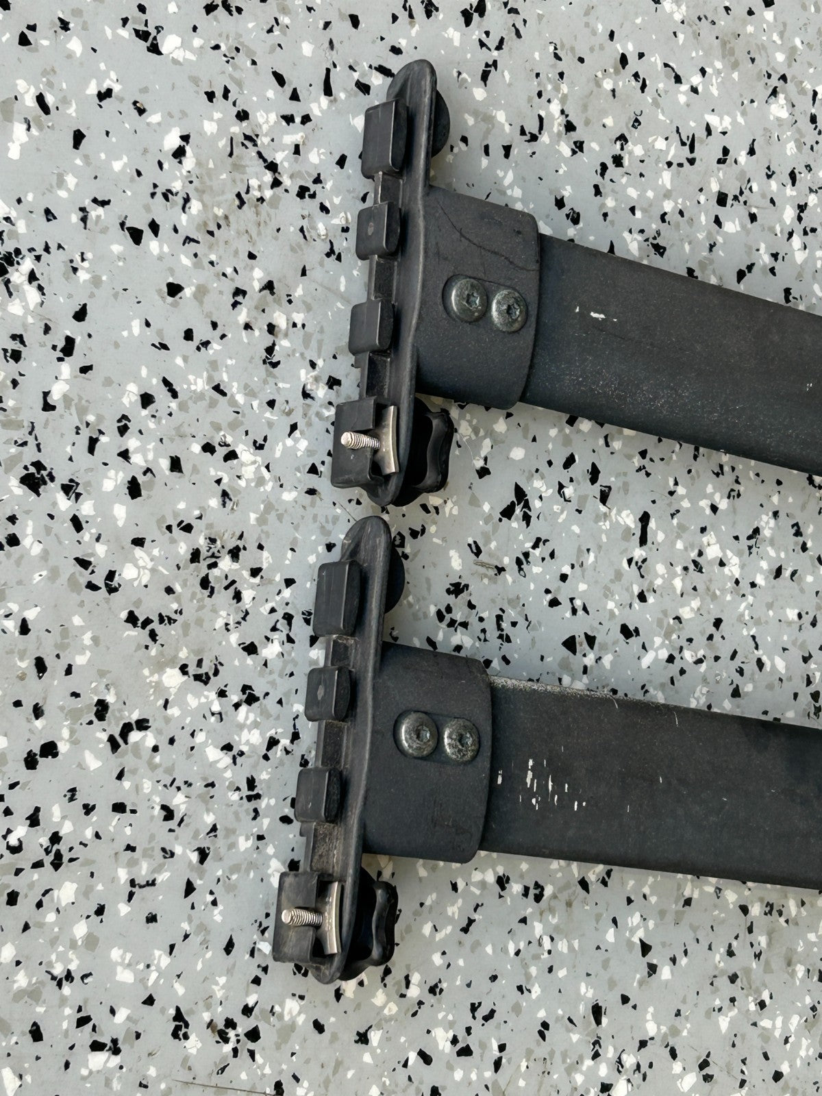 2004-2010 Toyota Sienna Roof Rack Luggage Carrier Cross Bar Set OEM 63409-AE010