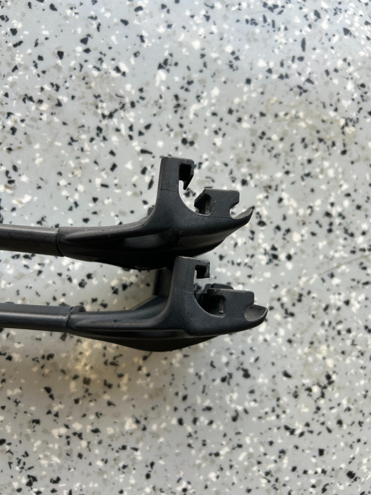 1999-2004 Jeep Grand Cherokee Roof Rack Luggage Carrier Cross Bar Set OEM