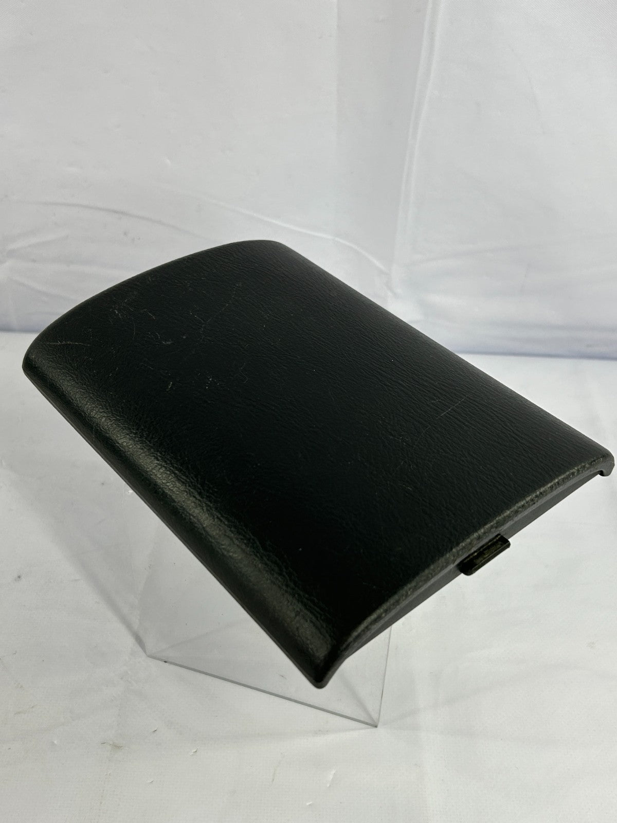 2002-2004 Subaru Impreza Center Console Armrest Lid Cover OEM 92116FE020OE