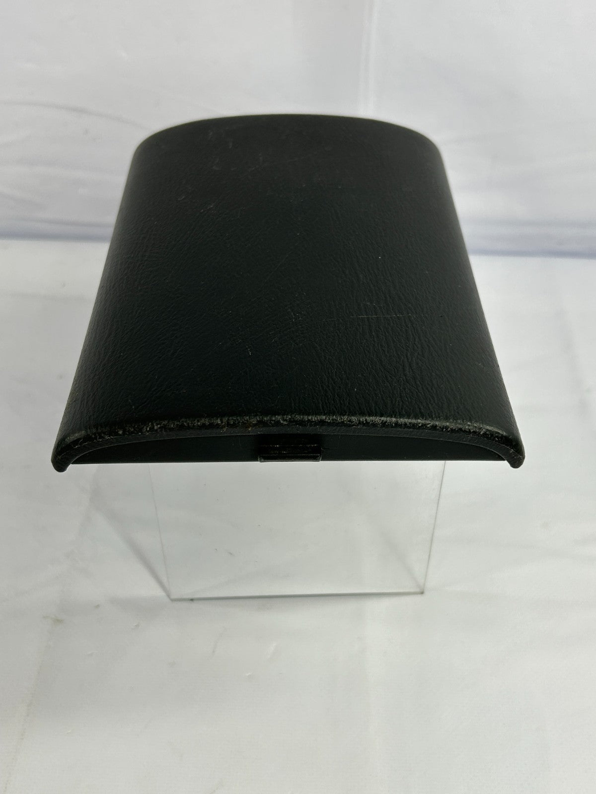 2002-2004 Subaru Impreza Center Console Armrest Lid Cover OEM 92116FE020OE