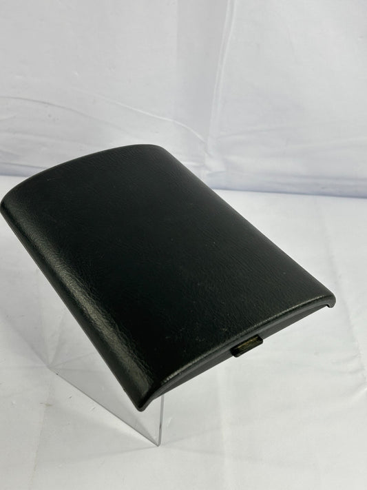 2002-2004 Subaru Impreza Center Console Armrest Lid Cover Black OEM 92116FE020OE