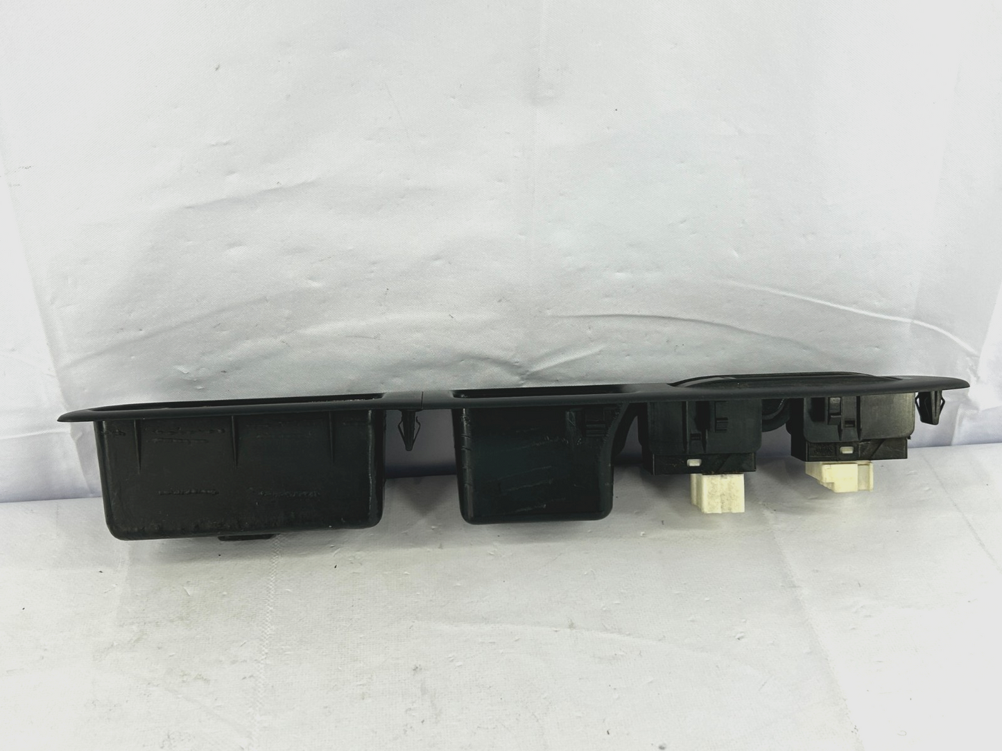 2003-2008 Subaru Forester Front Right Power Window Control Switch OEM 94266SA020