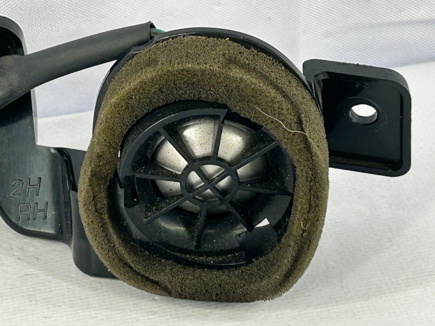 2009 Subaru Outback Front Right  Harmon Kardon Tweeter Speaker OEM 86301AG83A