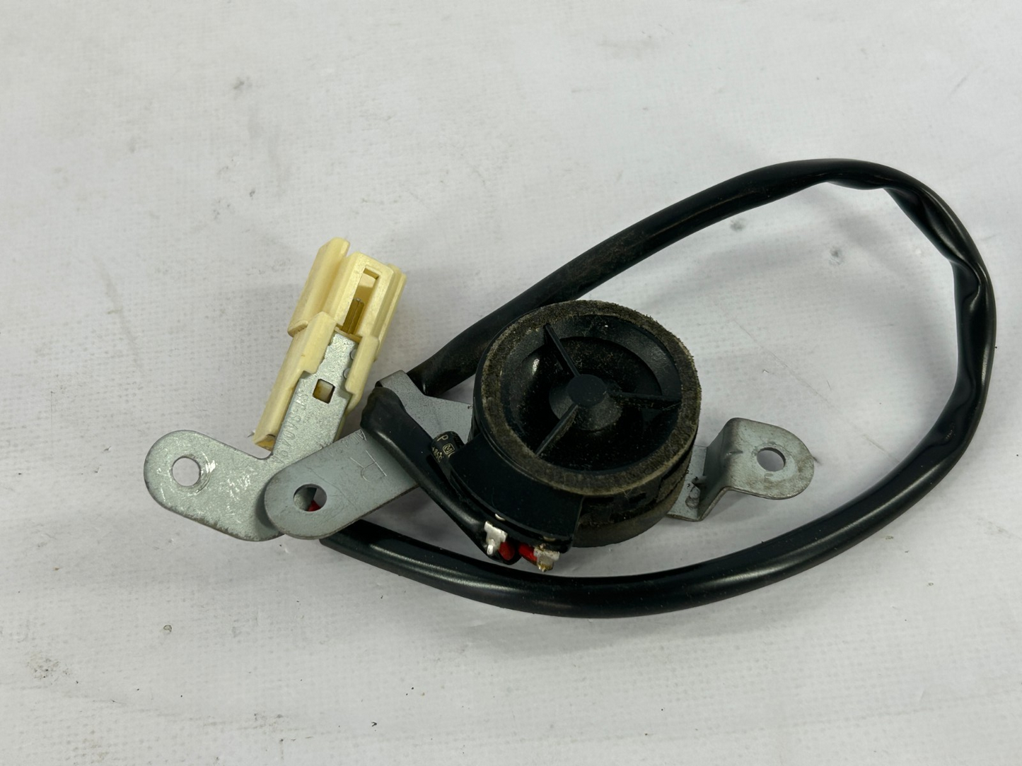 00-06 Toyota Tundra Front Right Passenger Side Tweeter Speaker OEM 86160-0C010