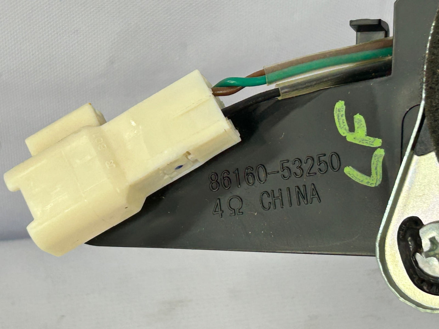 2006-2013 Lexus IS250 Front Left Driver Side Tweeter Speaker OEM 86160-53250