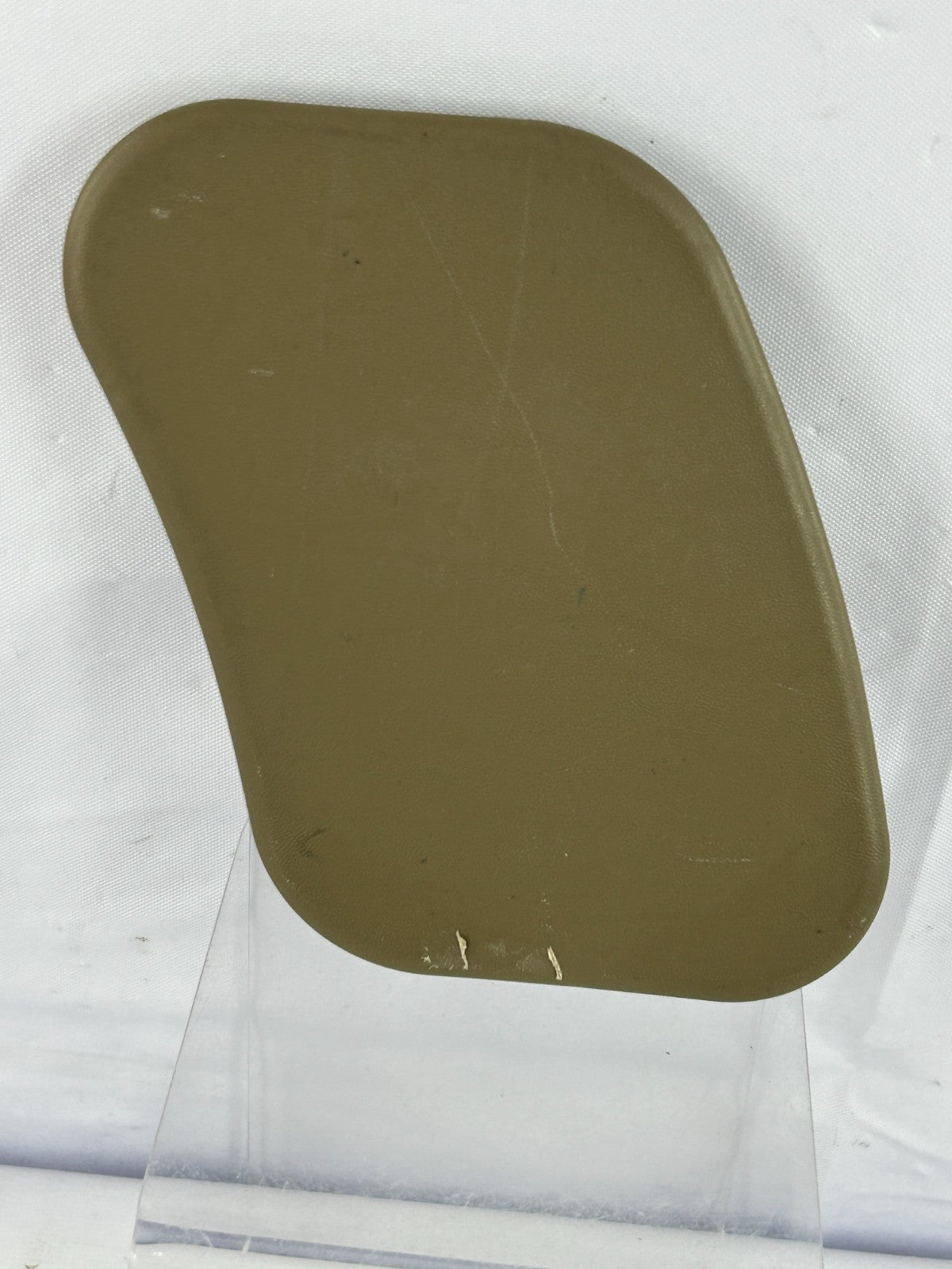 00-04 Subaru Outback Rear Right Access Tailgate Lamp Cap Cover OEM 94067AE140
