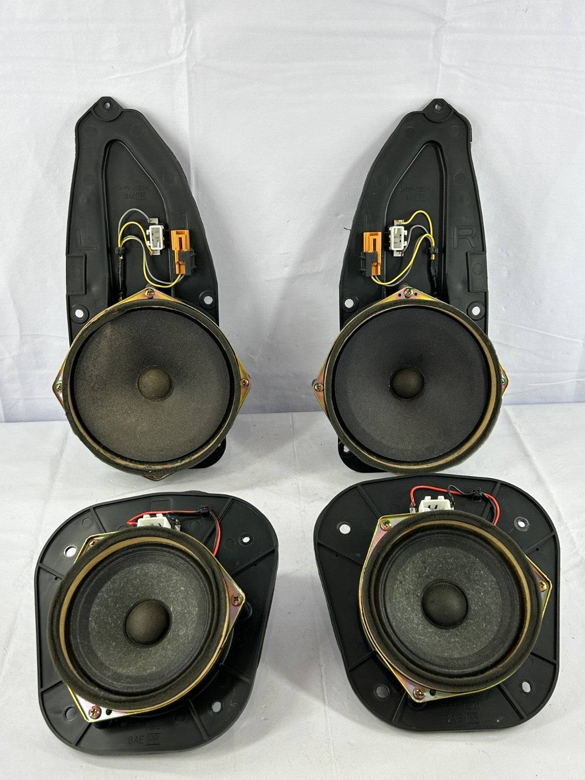 96-02 Toyota 4Runner Front Rear Left Right 4 Set Door Speakers OEM 86160-35100