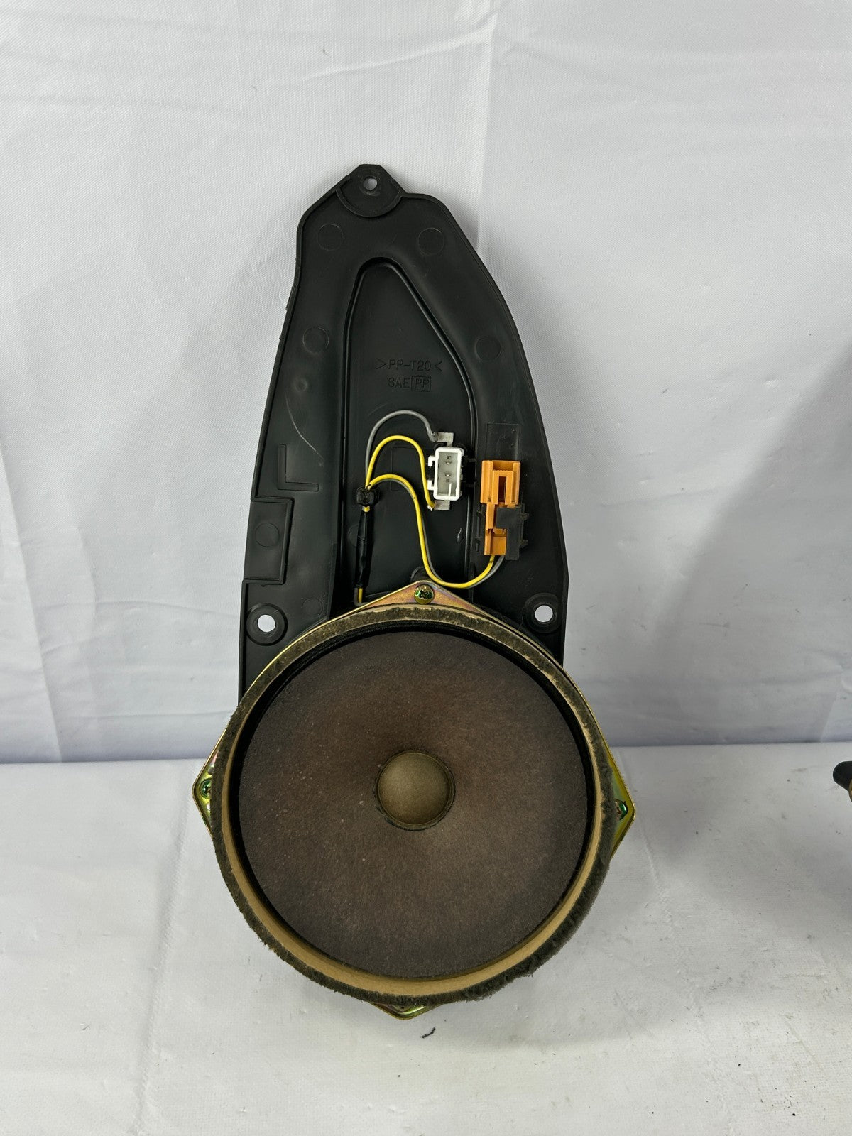 96-02 Toyota 4Runner Front Rear Left Right 4 Set Door Speakers OEM 86160-35100