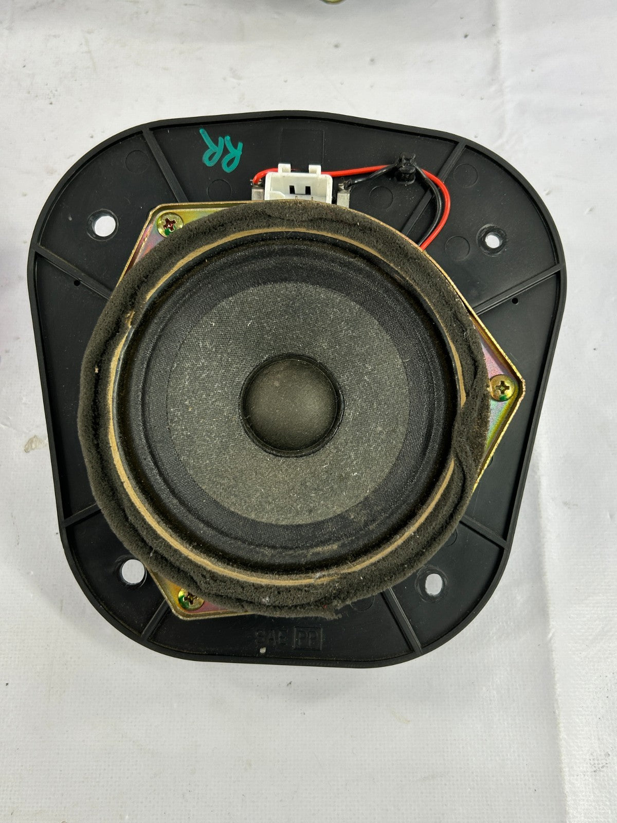 96-02 Toyota 4Runner Front Rear Left Right 4 Set Door Speakers OEM 86160-35100
