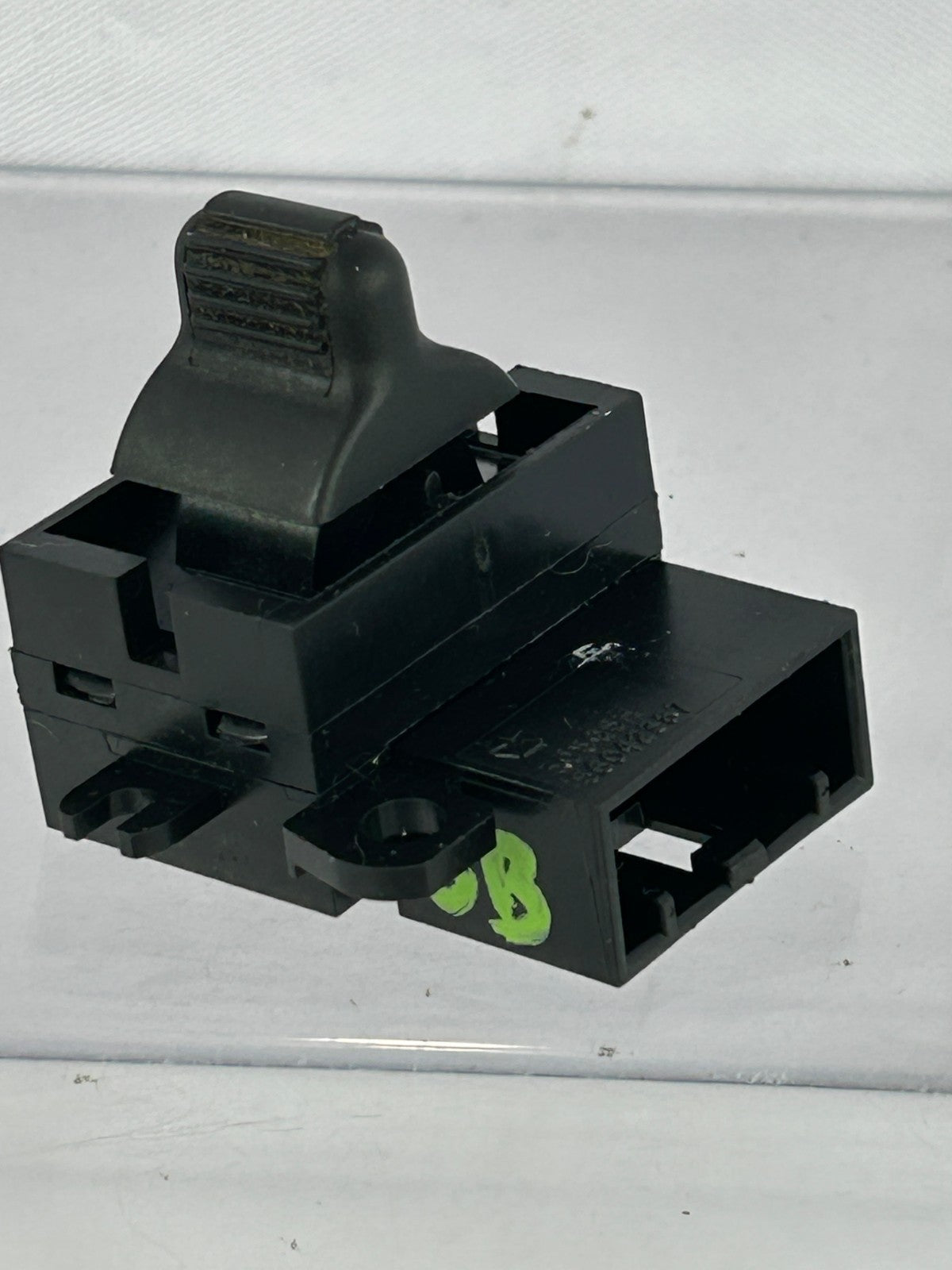 99-04 Jeep Grand Cherokee Pedal Adjust Switch OEM 56042387