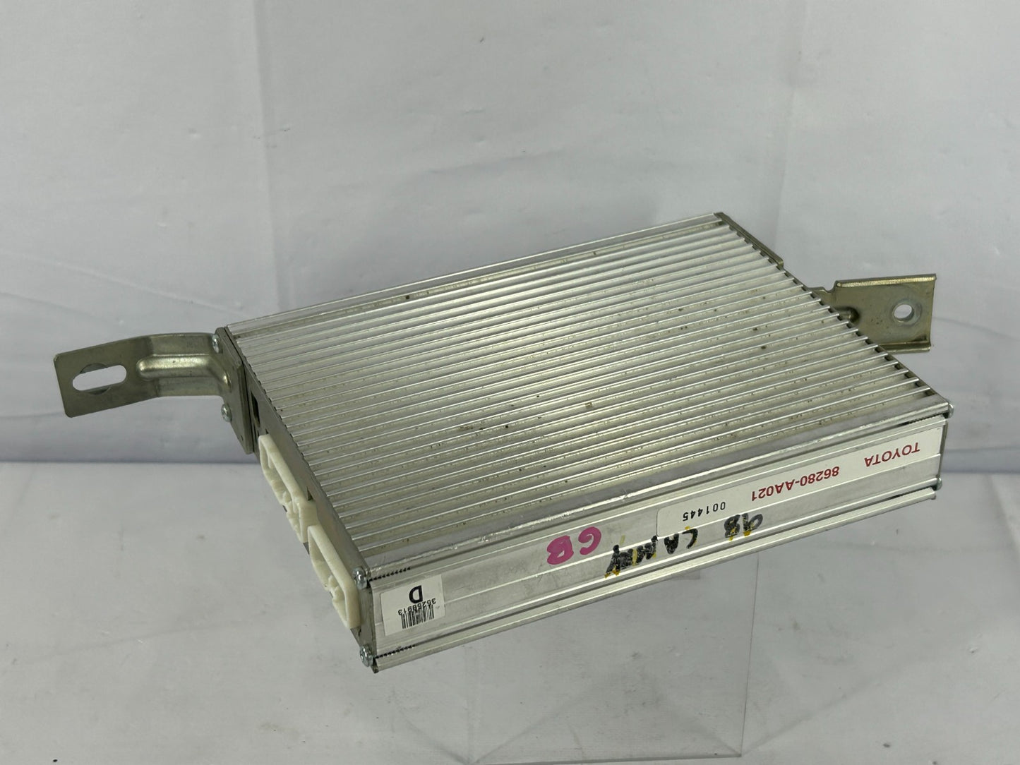 1998-1999 Toyota Camry Radio Amplifier Audio Amp Module Unit OEM 86280-AA021