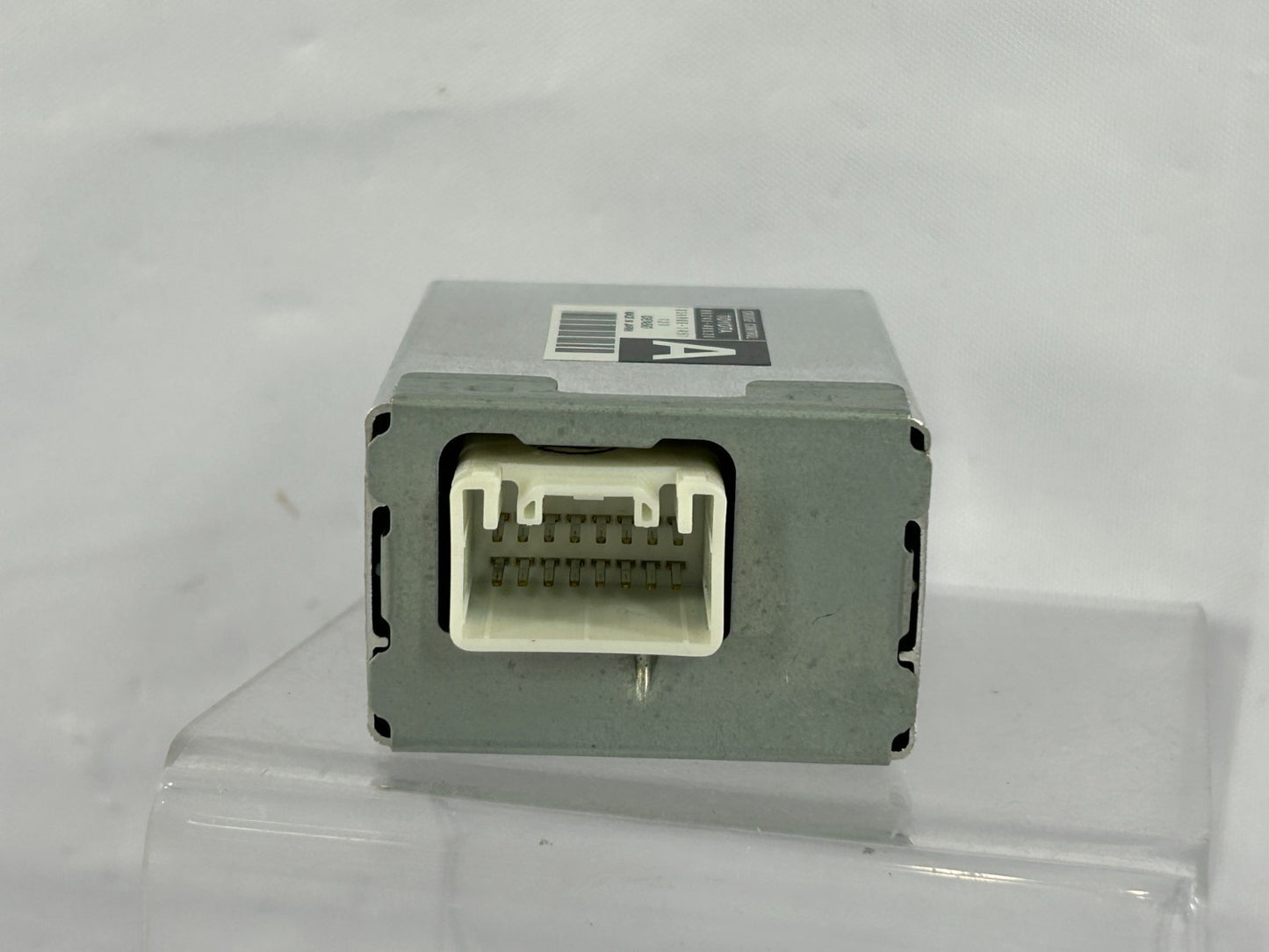 2000-2003 Lexus RX300 Cruise Control Computer Module Unit OEM 88240-48020