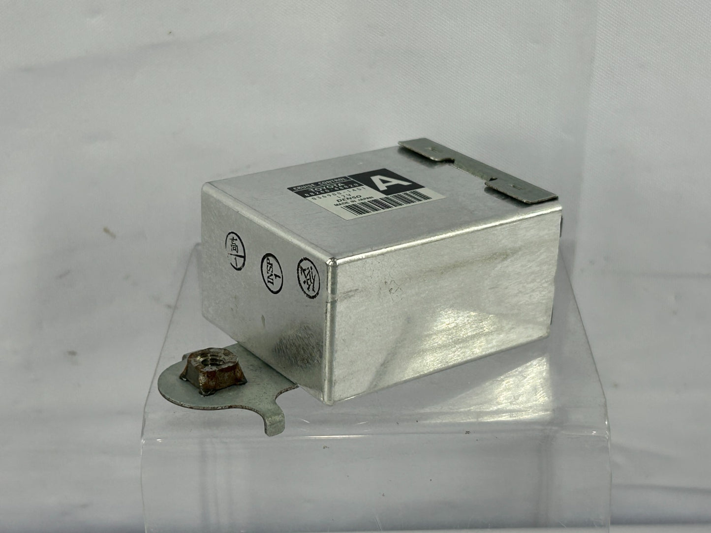 2000-2003 Lexus RX300 Cruise Control Computer Module Unit OEM 88240-48020